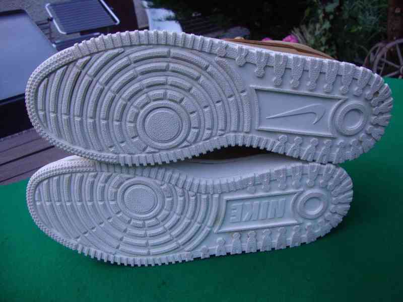 Pánské tenisky boty Nike Sneakers DR7882 700 Hnědá vel. 45,5 - foto 6