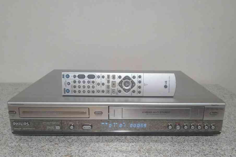 📼>📀VHS-DVD rekordér Philips DVDR3320 - foto 2