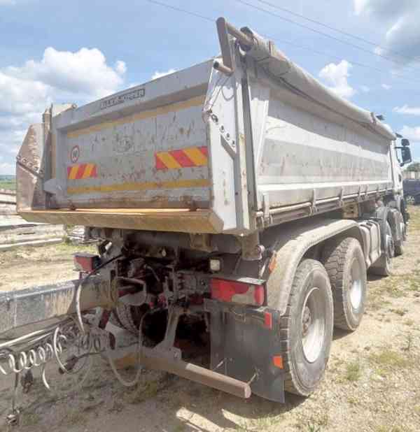 TP TRAKTOR 8x4 sklápěč 38t Scania G450 bordmatik S3 - foto 4