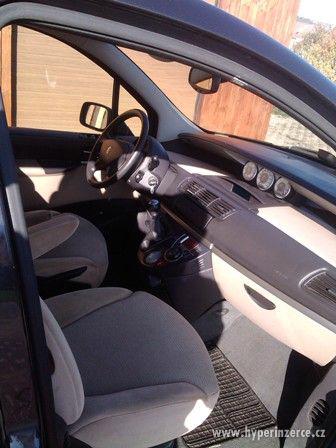 Prodám Peugeot 807 2.0 HDI - foto 4