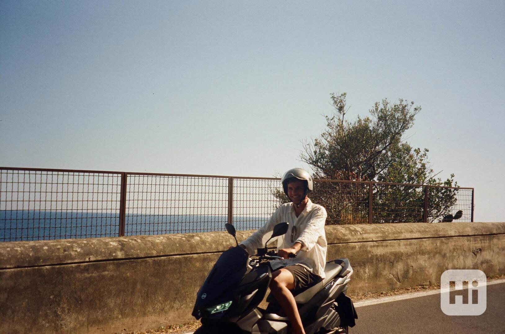 uiguy8sxgu8ysdgouiehd - foto 1