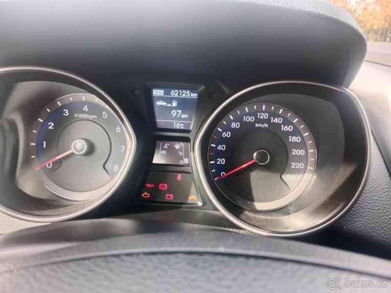 Hyundai i30 1,6   Prodej auta - foto 10