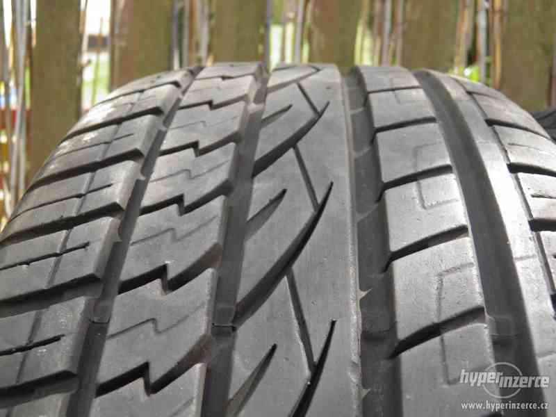 235/55R18 100V continental cross contact uhp 8mm - foto 2