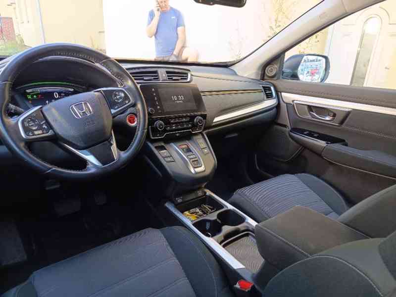 HONDA CR-V 2,0i-MMD e:HEV ČR 1 maj DPH - foto 18