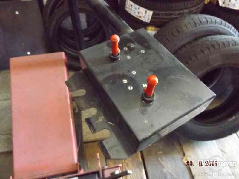 Nákladní pneuservis- roztahovák pneumatik - foto 3