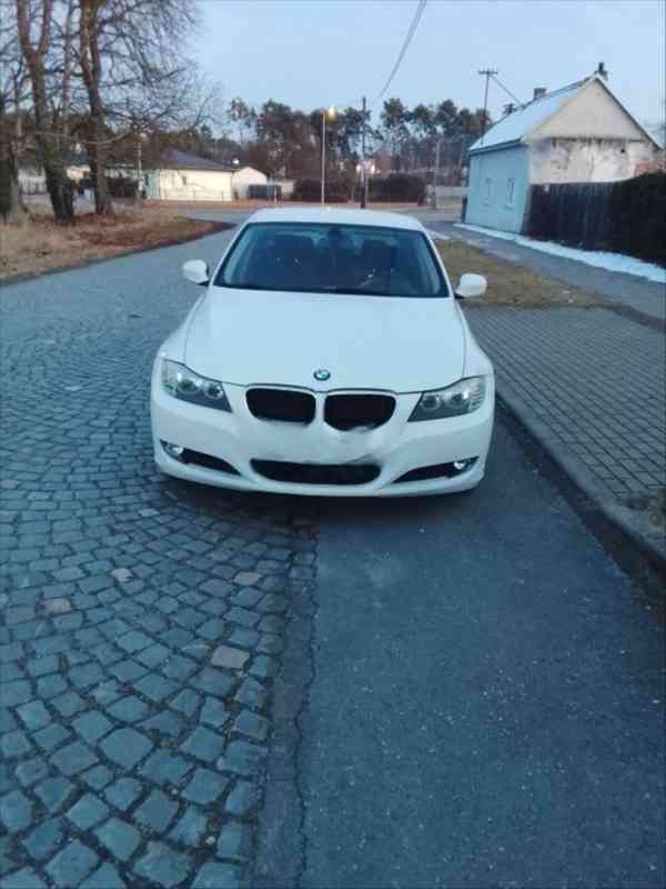 BMW Řada 3 318 D - foto 1