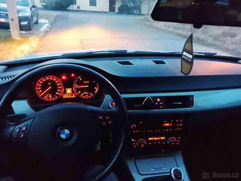 BMW Řada 3 318 D - foto 5