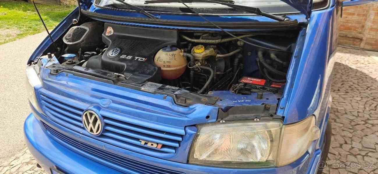 Volkswagen Multivan 2,5 TDi 133 kW - foto 13