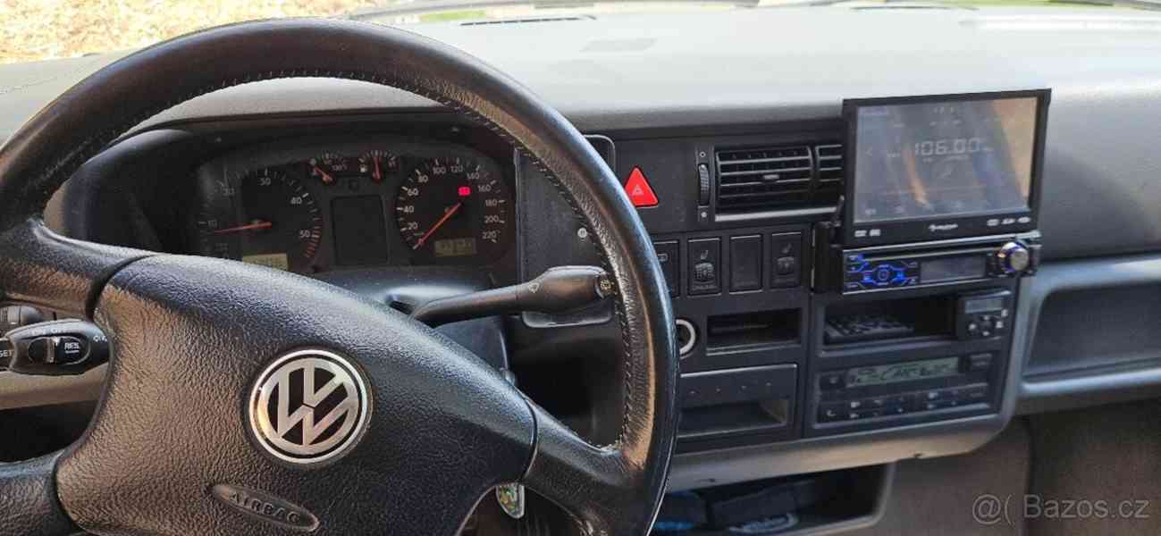 Volkswagen Multivan 2,5 TDi 133 kW - foto 7