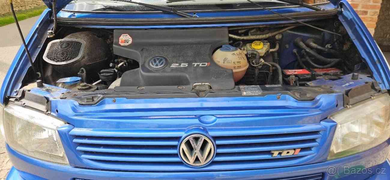 Volkswagen Multivan 2,5 TDi 133 kW - foto 15