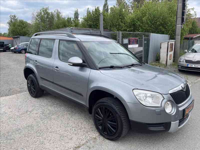 Škoda Yeti 1,2 TSi XENONY,AUT.KLIMA,PDC - foto 2