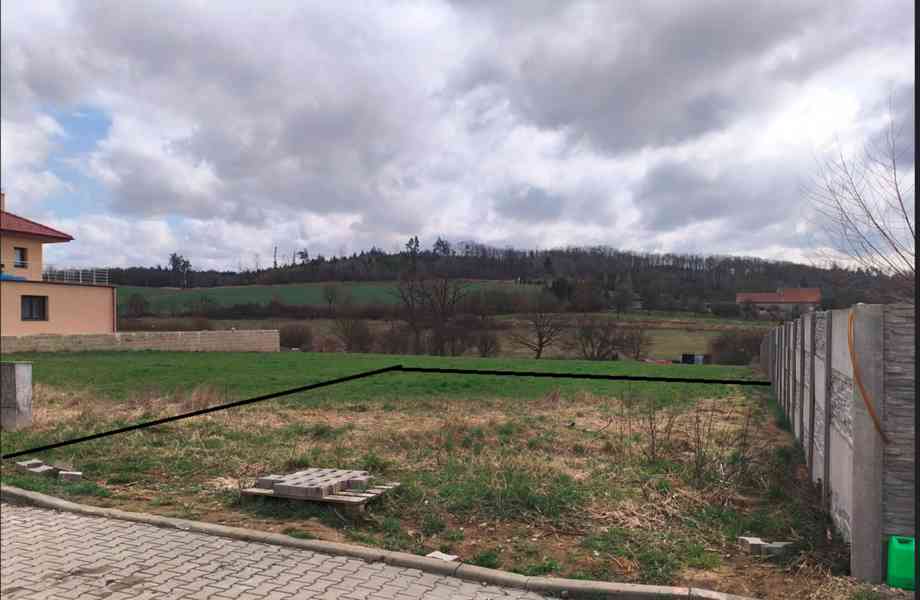 Nabízíme stavební pozemek, 750m2, Malá Lhota - foto 2