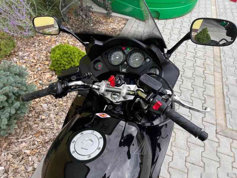 Honda CBF 1000 - foto 8