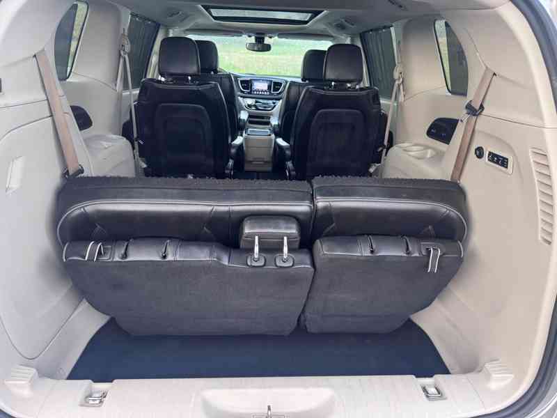 Chrysler Pacifica 3,6 RU Panorama Limited 2020 - foto 8