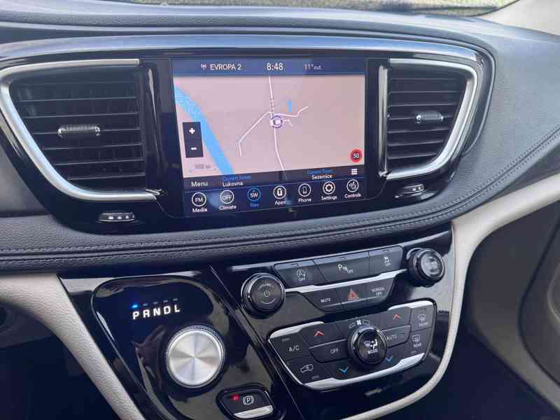 Chrysler Pacifica 3,6 RU Panorama Limited 2020 - foto 17