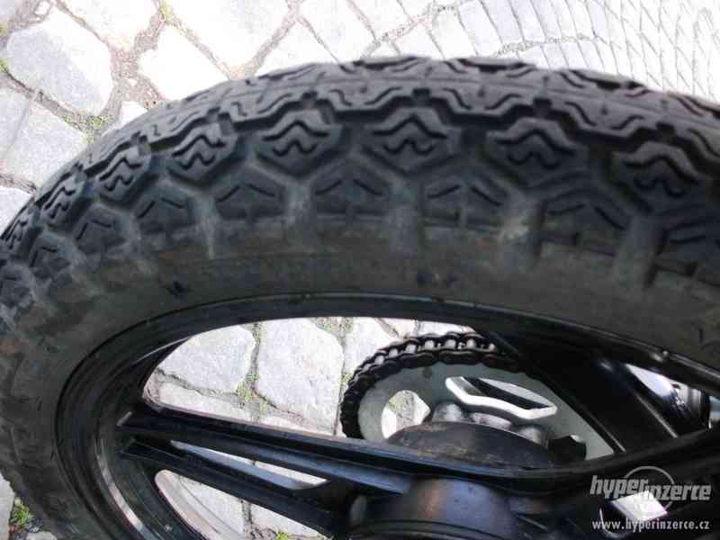 Yamaha YBR 125 - foto 6