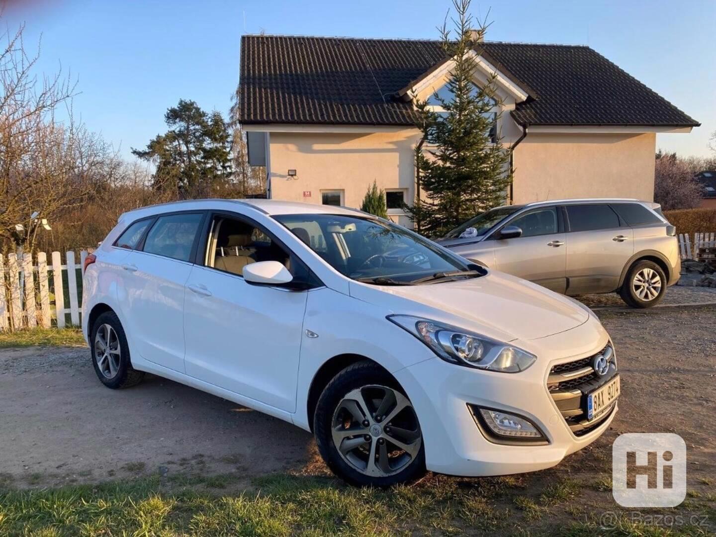 Hyundai i30 1,6 - foto 1