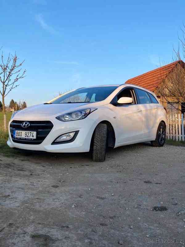 Hyundai i30 1,6 - foto 5