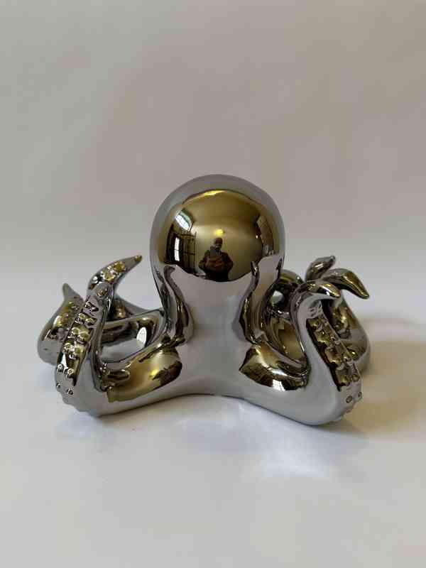 Chobotnice - socha ve stříbrném provedení - foto 4