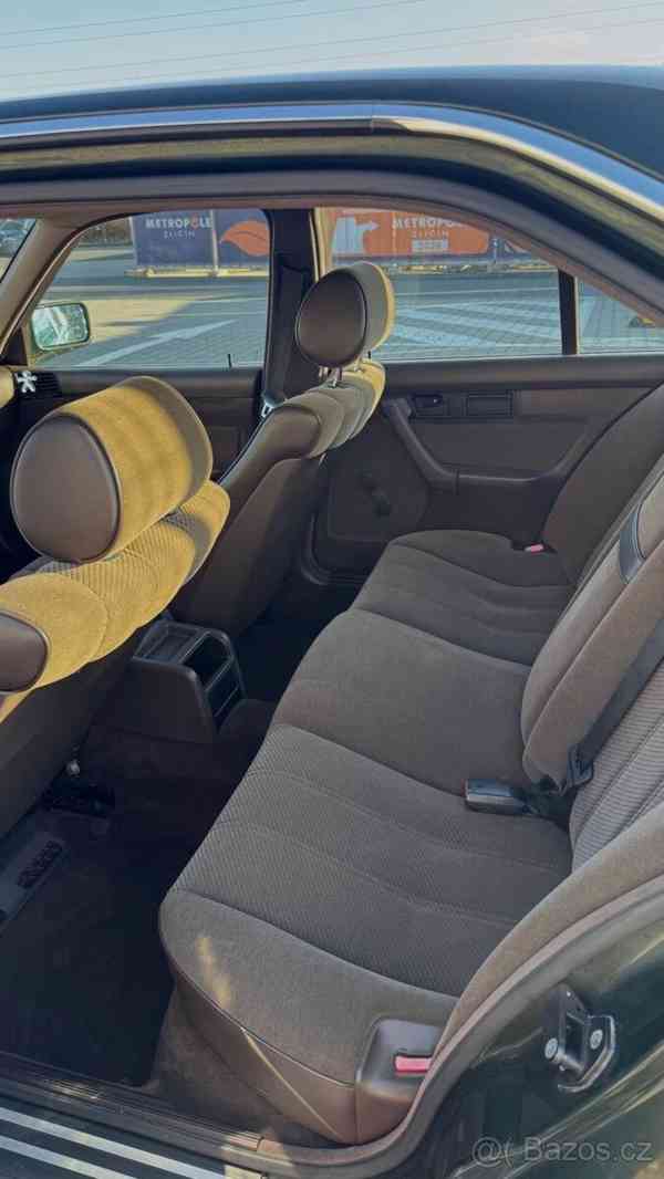 BMW Řada 5 2,5   34 525i 1989 řadový šestiválec - foto 3