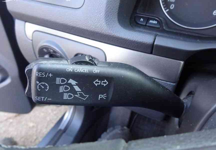 Volkswagen Golf, 1.9 TDI (77 KW) AUTOMAT r.v.-2004 - foto 11