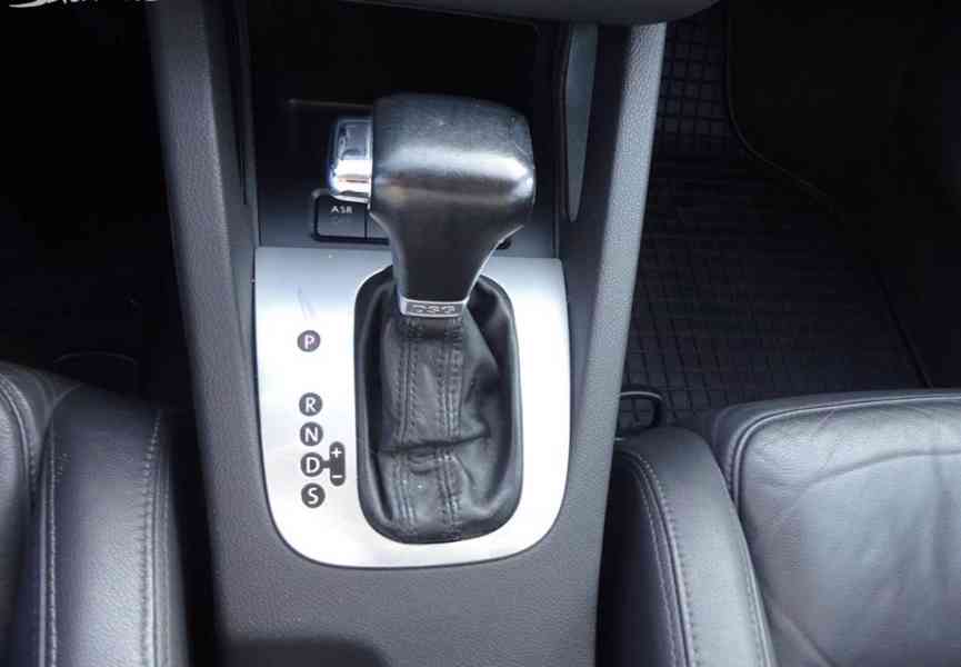 Volkswagen Golf, 1.9 TDI (77 KW) AUTOMAT r.v.-2004 - foto 9