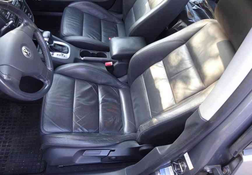 Volkswagen Golf, 1.9 TDI (77 KW) AUTOMAT r.v.-2004 - foto 12