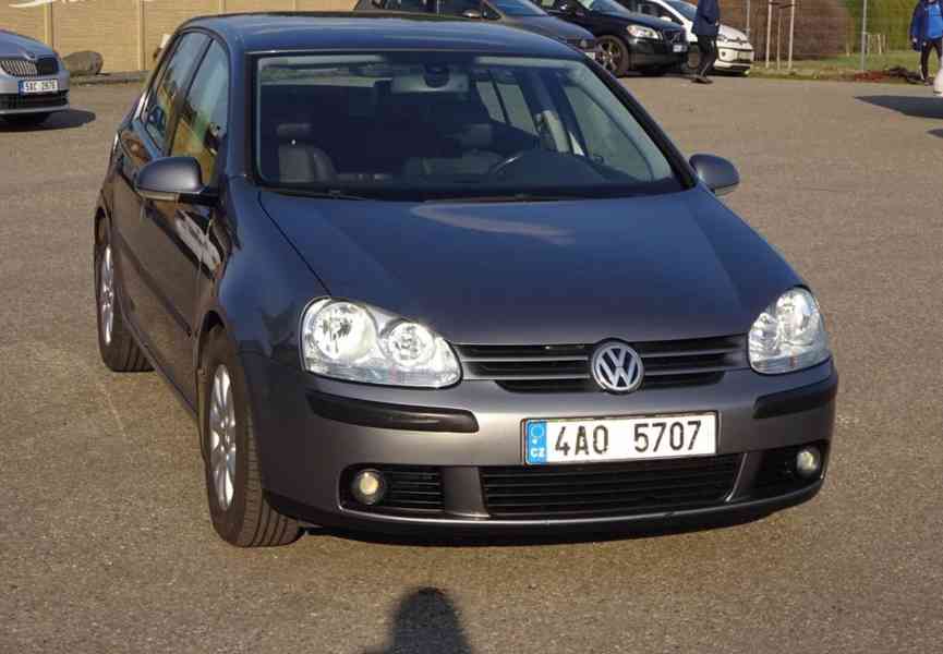 Volkswagen Golf, 1.9 TDI (77 KW) AUTOMAT r.v.-2004 - foto 1