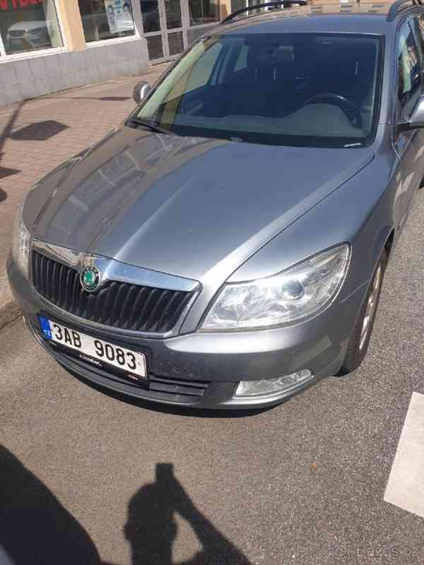 Škoda Octavia 1,6   2 Facelift TDi r.v.2012 - foto 5