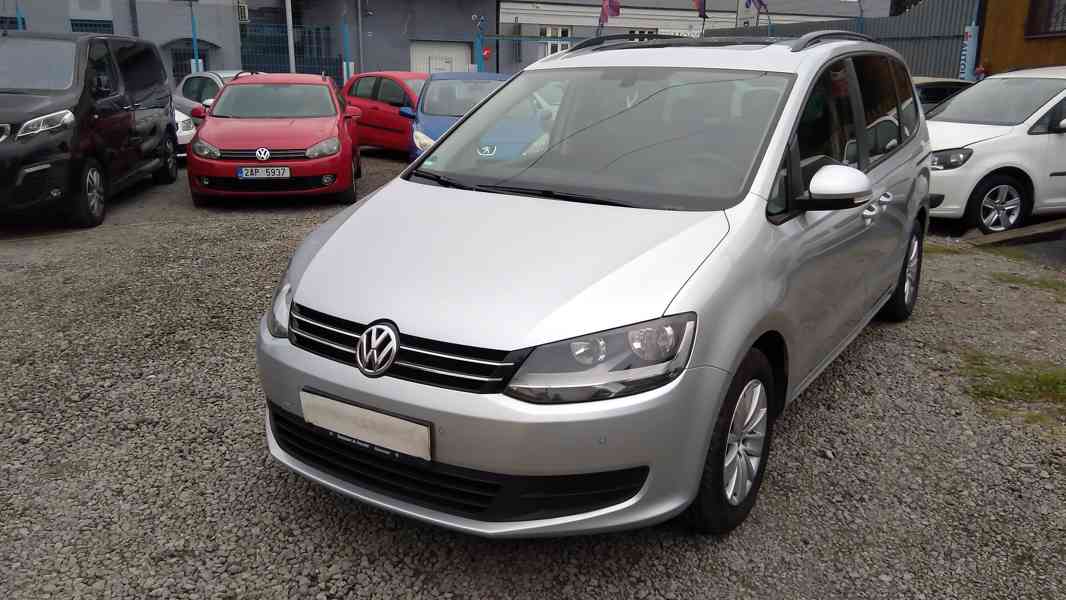 VOLKSWAGEN Sharan 2,0TDI  Comfortline Panorama - foto 2