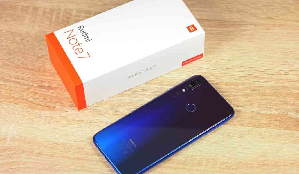 Smartphone Xiaomi Redmi 7 Dual SIM Blue 64 GB  - foto 2