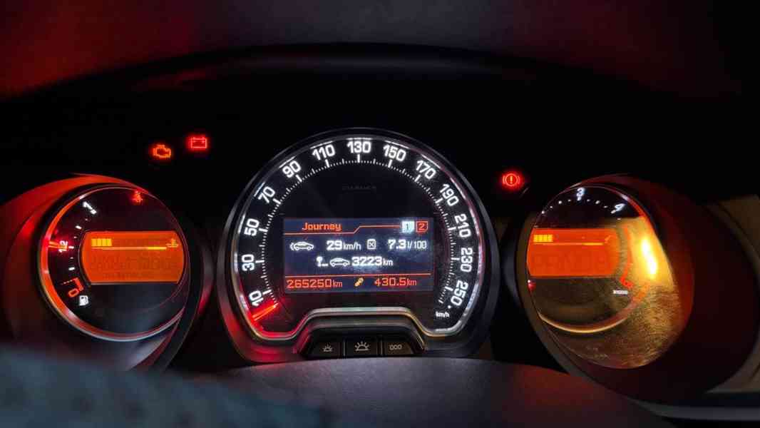 Citroën C5 2.0 HDI 16V FAP Exclusive Tourer - foto 9