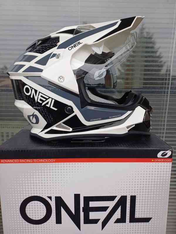 Enduro přilba Oneal Sierra R 2024 - foto 4