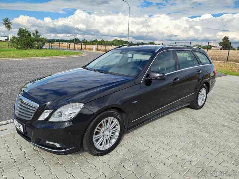 Mercedes-Benz Třídy E E350 CGI - foto 9