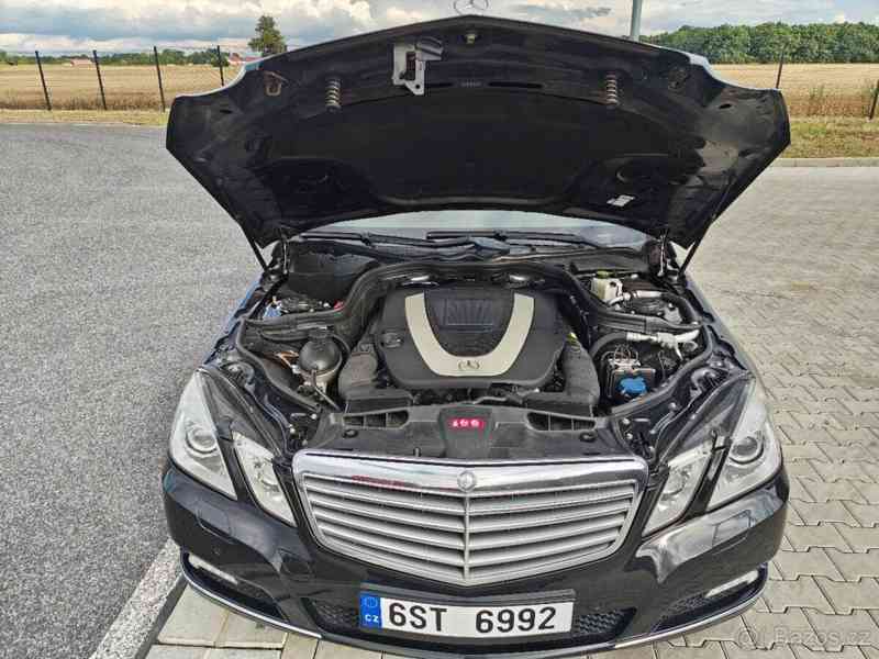 Mercedes-Benz Třídy E E350 CGI - foto 19