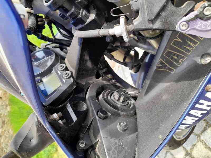 Motocykl Yamaha - foto 6