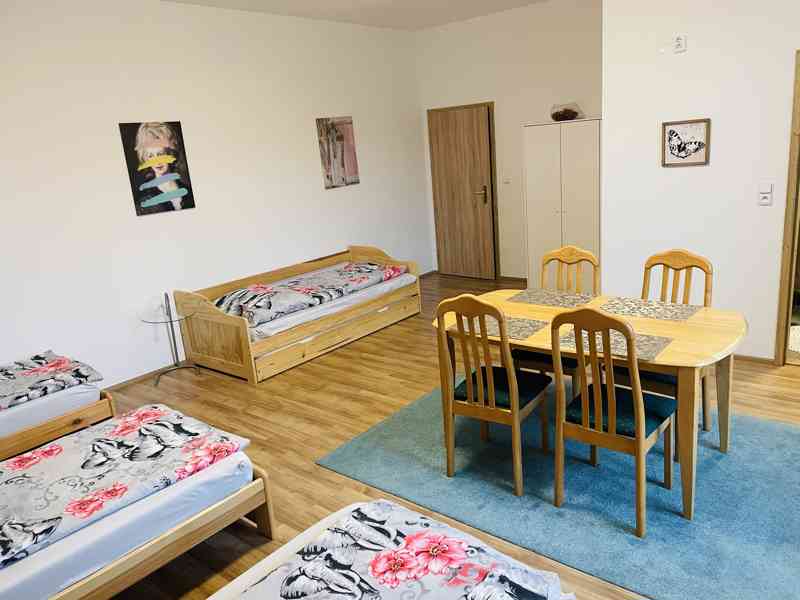 Ubytování v Kelčanech u Kyjova pro 2 až 14 osob. - foto 3