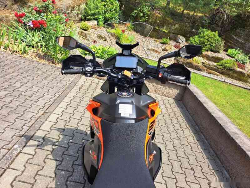 KTM 890 Adventure - SUPER STAV 215.000,- Kč - foto 4