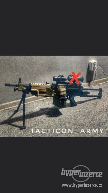M249 - foto 1