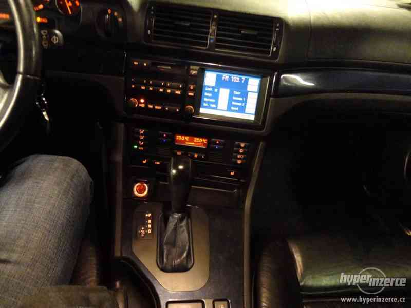 BMW 530d M-Packet-TV-NAVI-ALU-KŮŽE-XENONY-NEZAV.TOPENÍ - foto 14