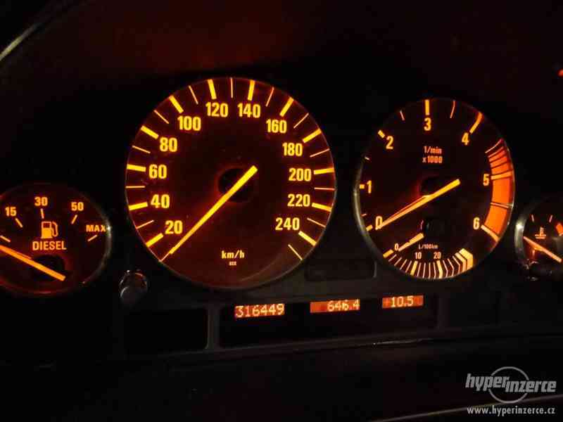 BMW 530d M-Packet-TV-NAVI-ALU-KŮŽE-XENONY-NEZAV.TOPENÍ - foto 15