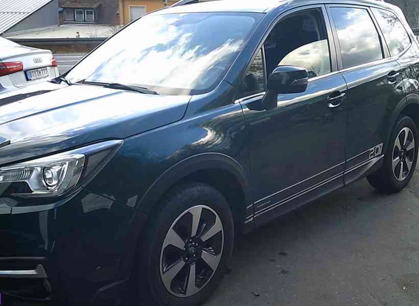 Subaru Forester 2,0i Exclusive 20th Anniversary benzín 110kw - foto 3