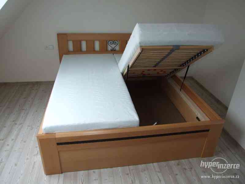 Nová masivní buková 4 cm postel, kované doplňky, Smontuji - foto 6