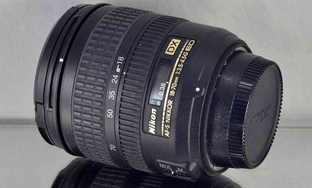 Nikon AF-S DX Nikkor 18-70mm f/3.5-4.5 G ED * - foto 3