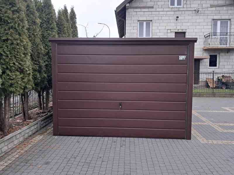Plechova garáž 3x5m -  výklopná vrata -  tmavě hnědá TS975 - foto 2