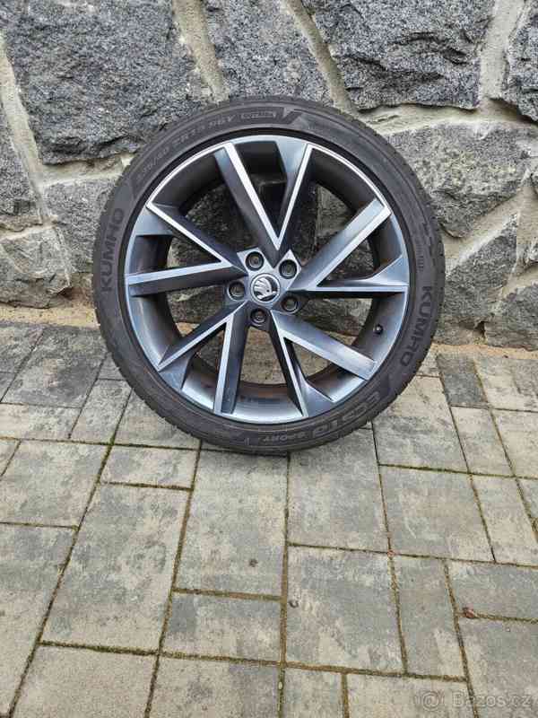 Škoda Superb 1,4   TSI iV SPORTLINE DPH - foto 13