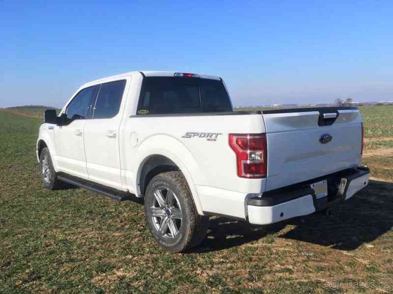 Ford F-150 XLT, 5,0 V8	 - foto 10