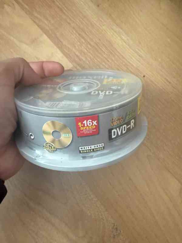 Nové DVD - foto 4