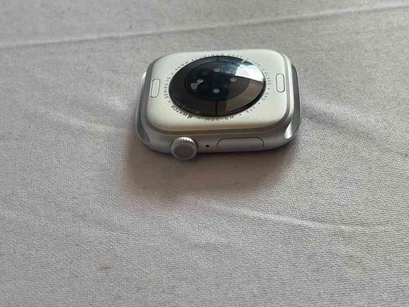 Apple Watch Series 10 Cellular Aluminium 46 mm ve stříbrn... - foto 7