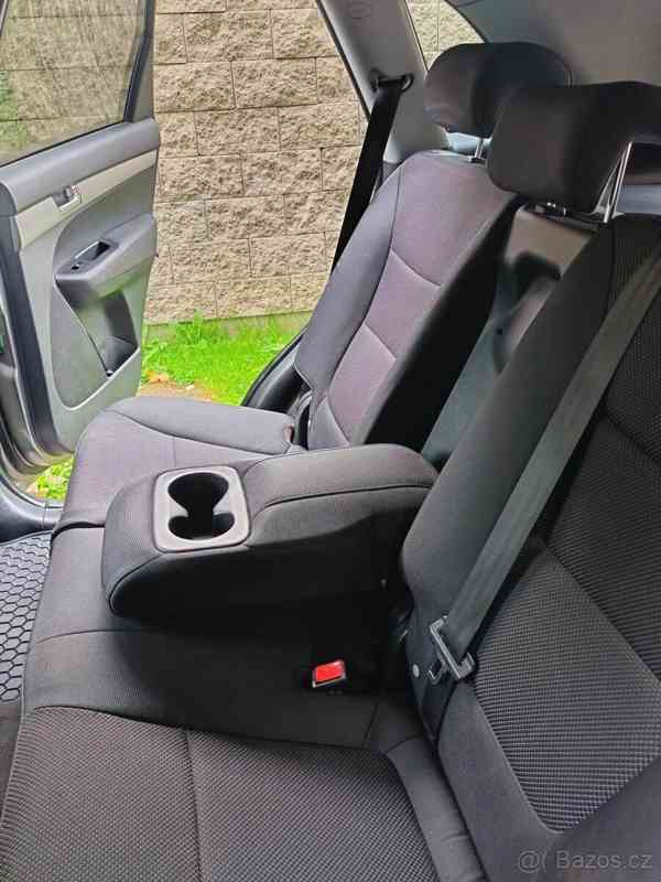 Kia Sorento 2,2 - foto 9